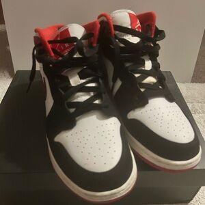 Big Kids/Youth Air Jordan 1s
